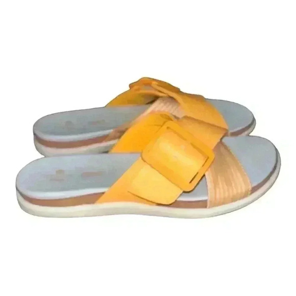 Clarks Women's Yellow Eliza April Sandals, Size 7.5 - Picture 2 of 6